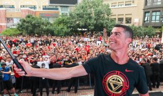 c罗抵达中国 c罗抵达中国